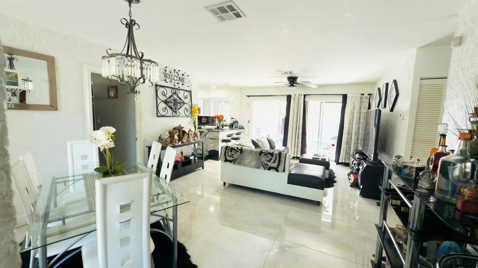 230 NE 25th Street, Pompano Beach, FL 33064 photo 2