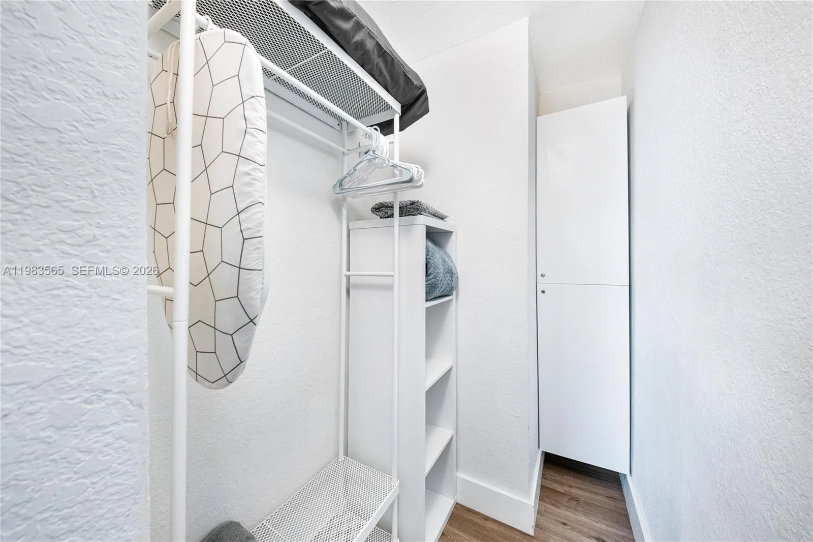 237 38th St # 4, Miami Beach, FL 33140 photo 12