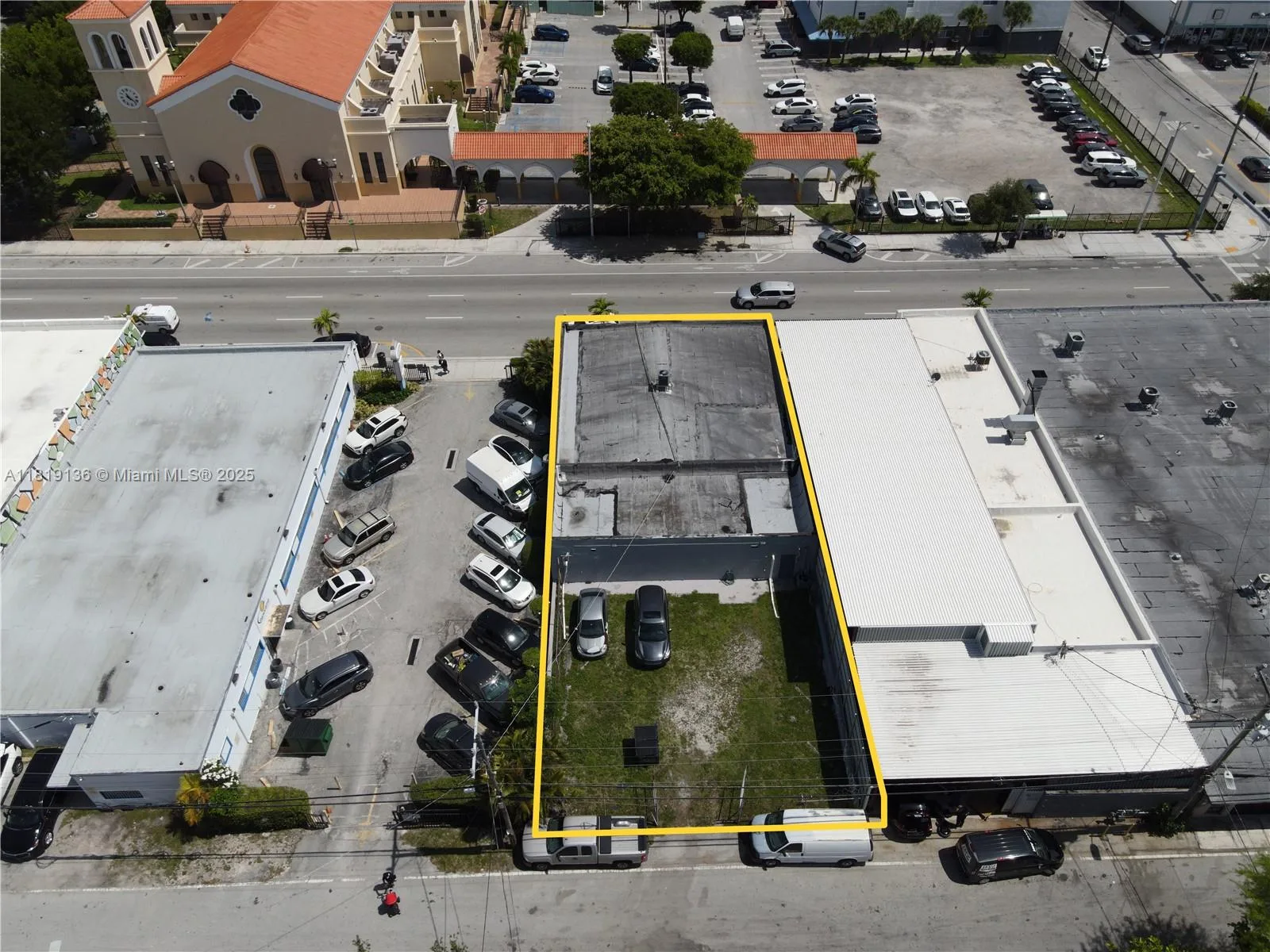 1328 W Flagler St, Miami, FL 33135 photo 3