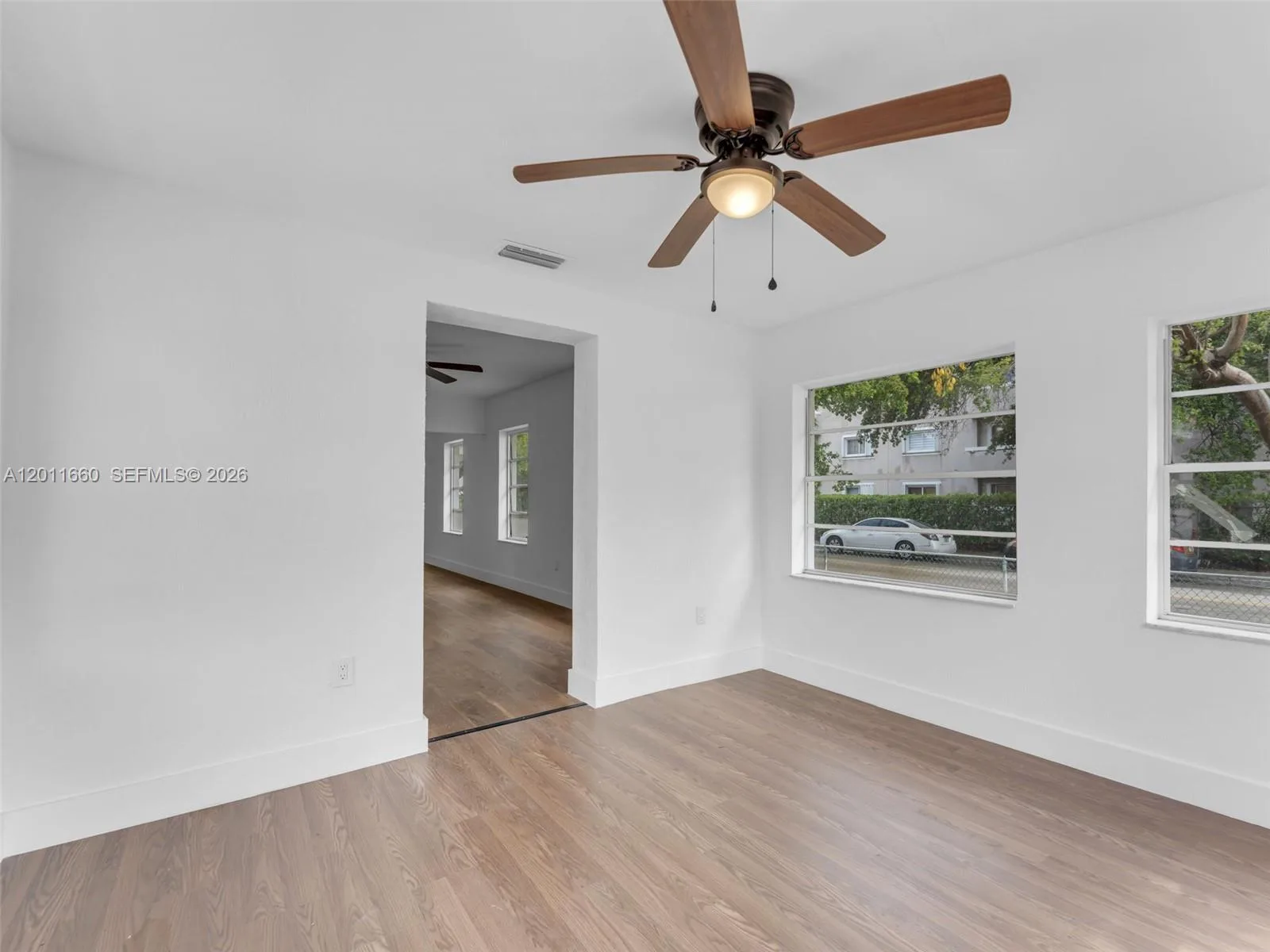520 NW 32nd Pl # 520, Miami, FL 33125 photo 5