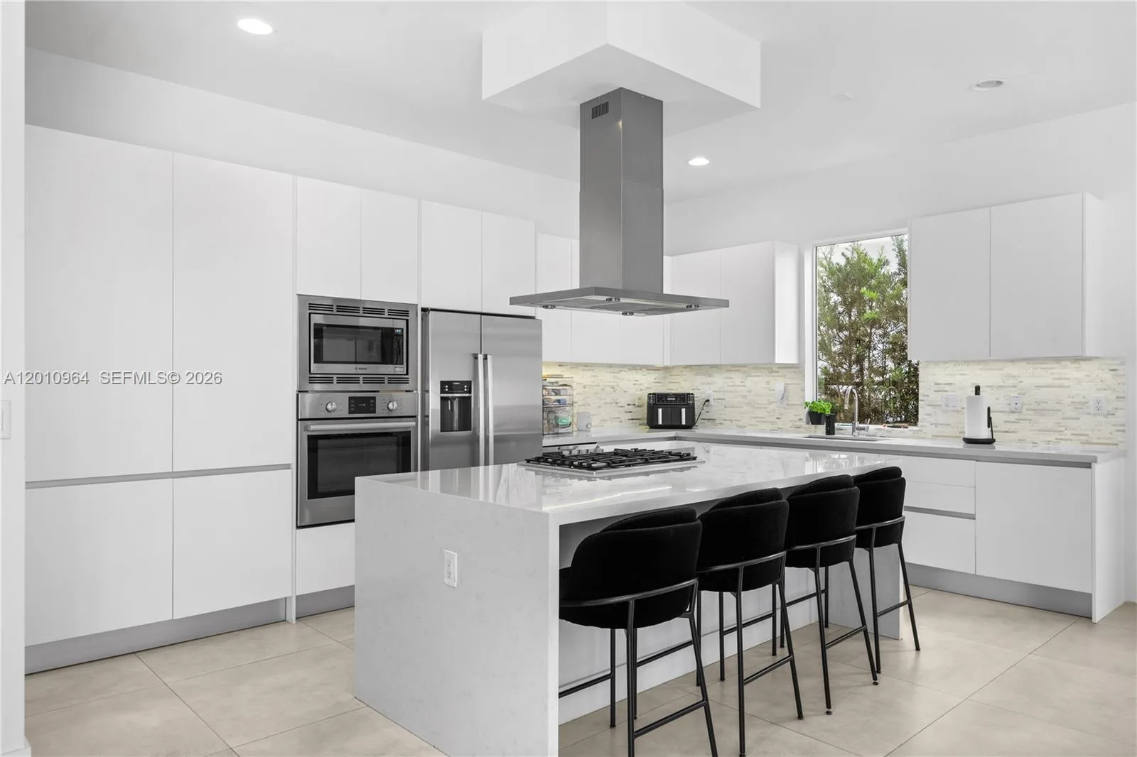 9915 NW 75th St # 9915, Doral, FL 33178 photo 6