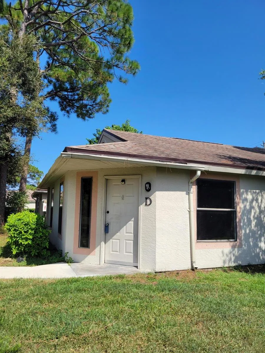 2837 STONEWAY Lane # D, Fort Pierce, FL 34982