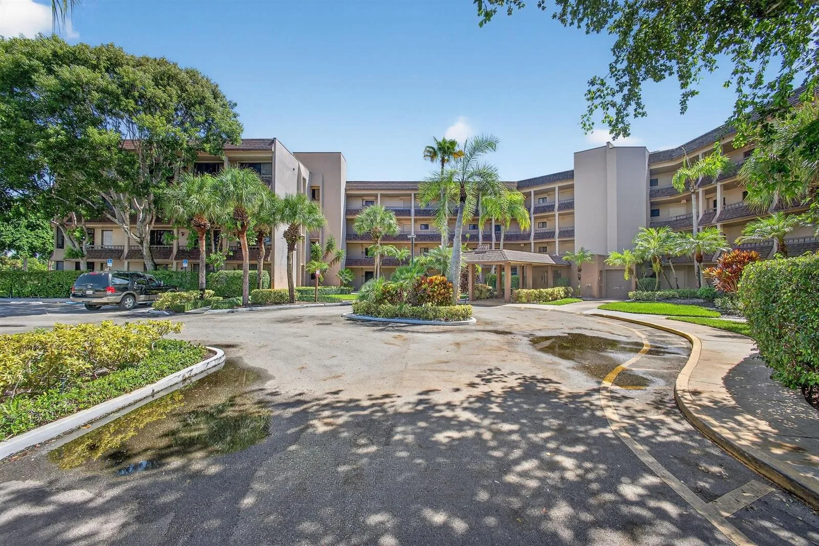 4770 Fountains Drive # 104, Lake Worth, FL 33467