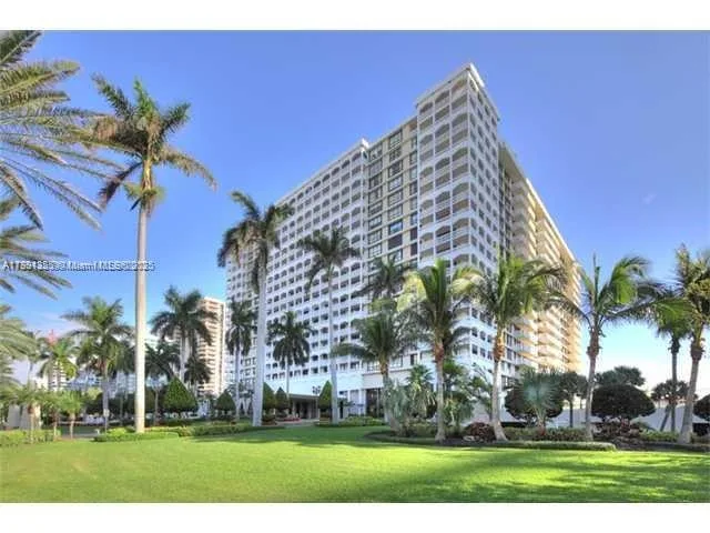 9801 Collins Ave # 11-O, Bal Harbour, FL 33154