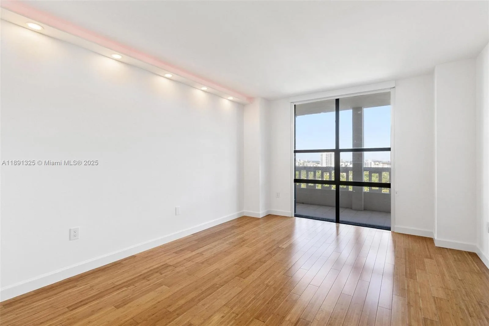 9801 Collins Ave # 11-O, Bal Harbour, FL 33154 photo 9