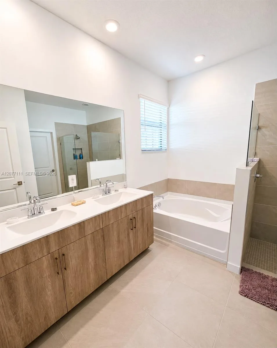 8740 SW Kanner Oaks Dr, Stuart, FL 34997 photo 9