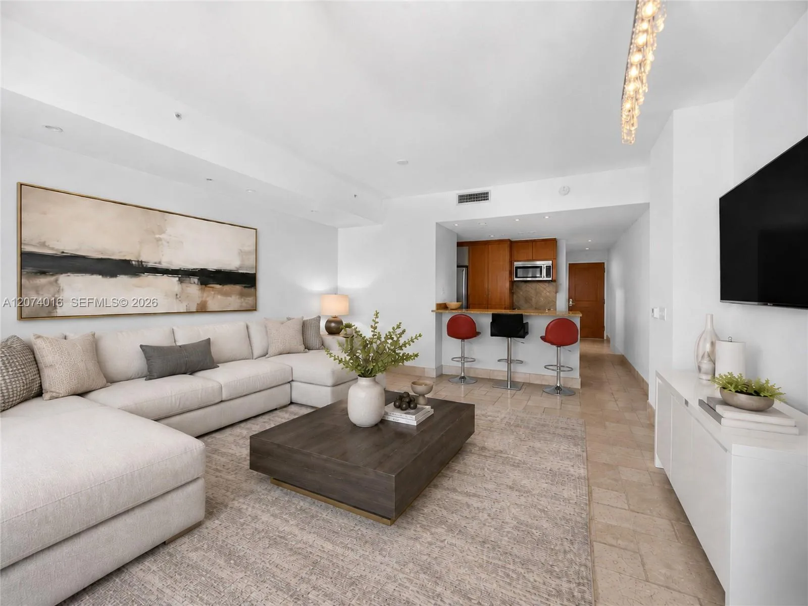 50 S Pointe Dr # 504, Miami Beach, FL 33139 photo 2