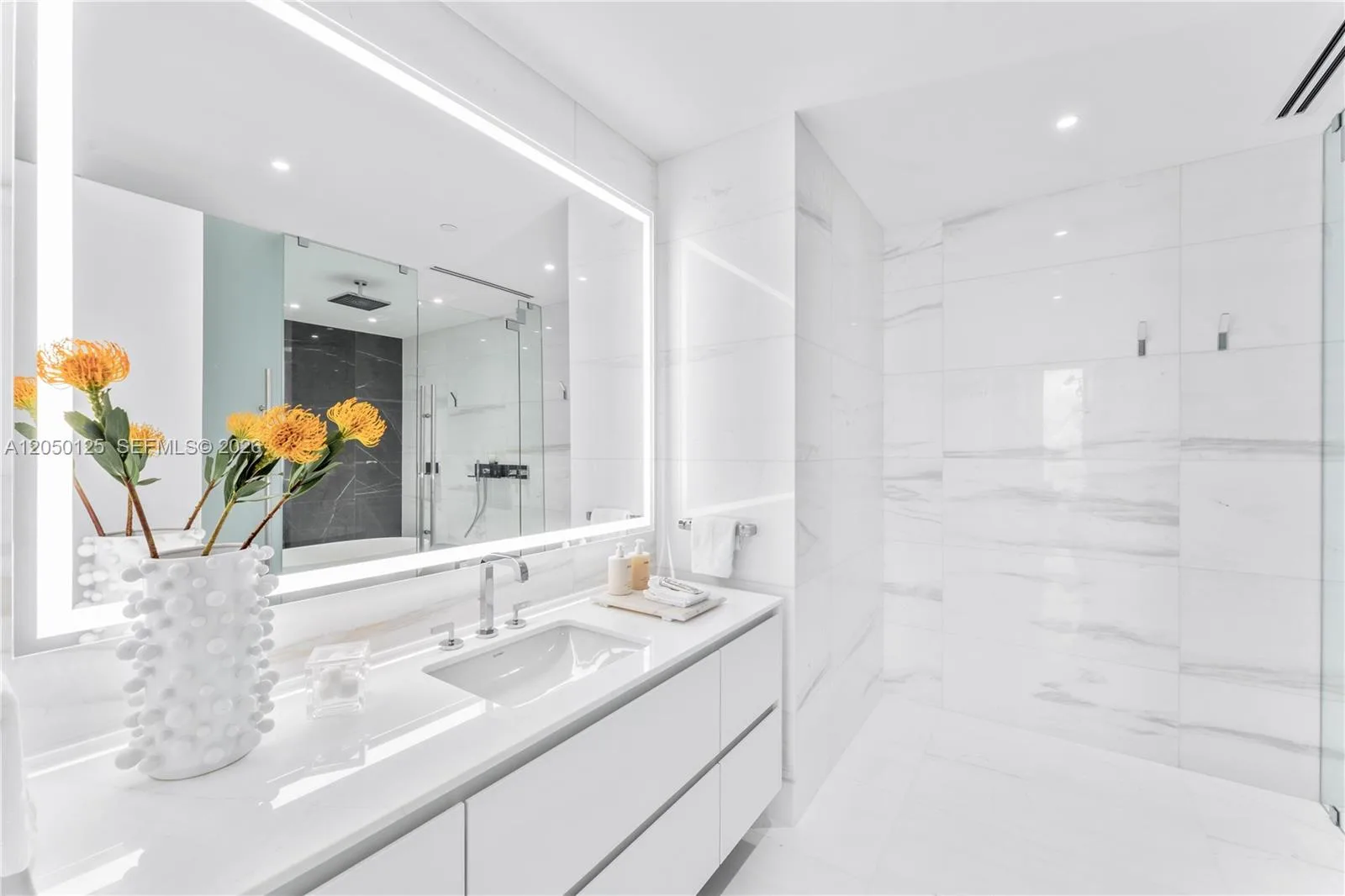 300 Biscayne Blvd Way # 4309, Miami, FL 33131 photo 13