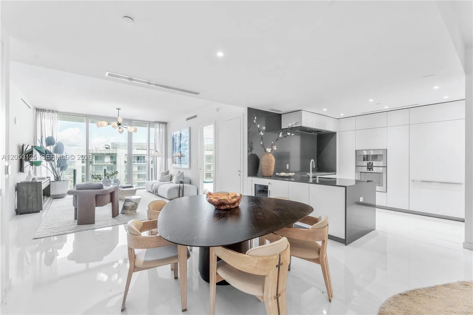 300 Biscayne Blvd Way # 4309, Miami, FL 33131 photo 3