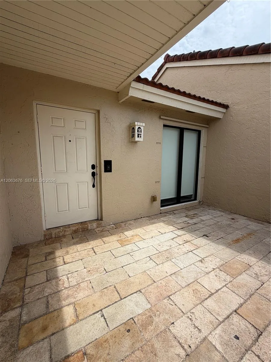 6445 NW 171st St, Hialeah, FL 33015 photo 3