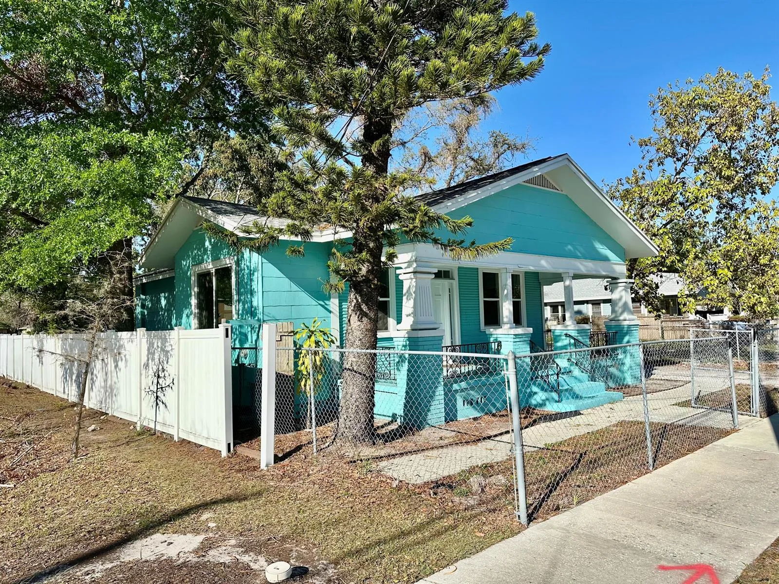 1504 E 33rd Avenue, Tampa, FL 33610