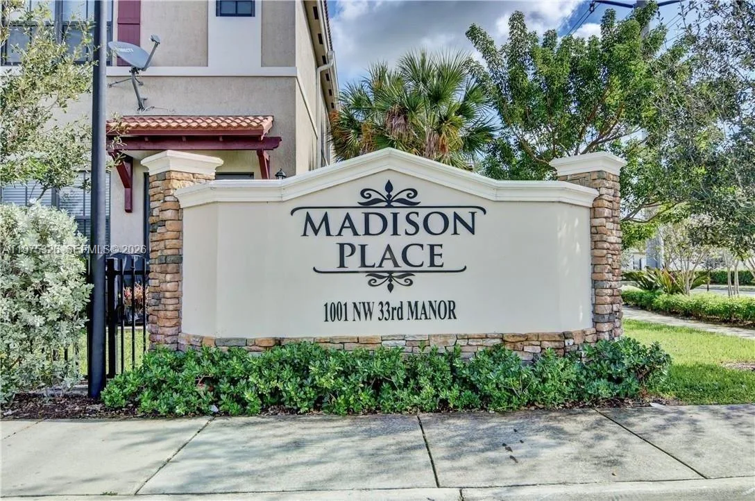 1071 NW 33rd Ct, Pompano Beach, FL 33064 photo 2