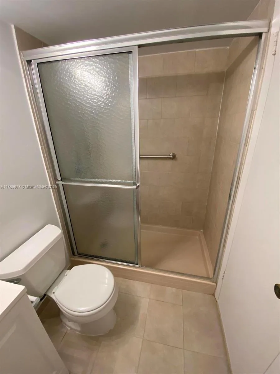 381 Fanshaw J # 381, Boca Raton, FL 33434 photo 10