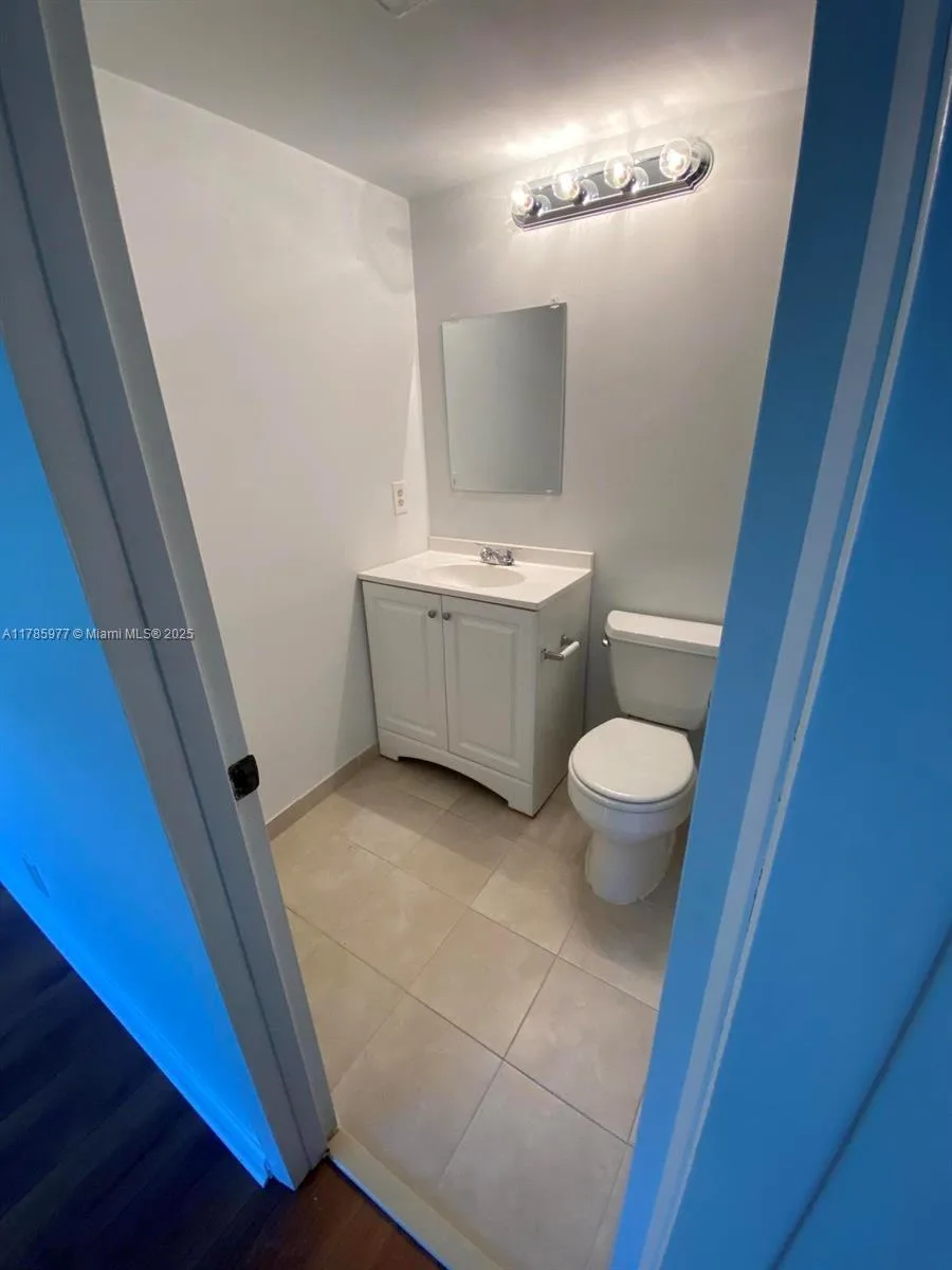 381 Fanshaw J # 381, Boca Raton, FL 33434 photo 11