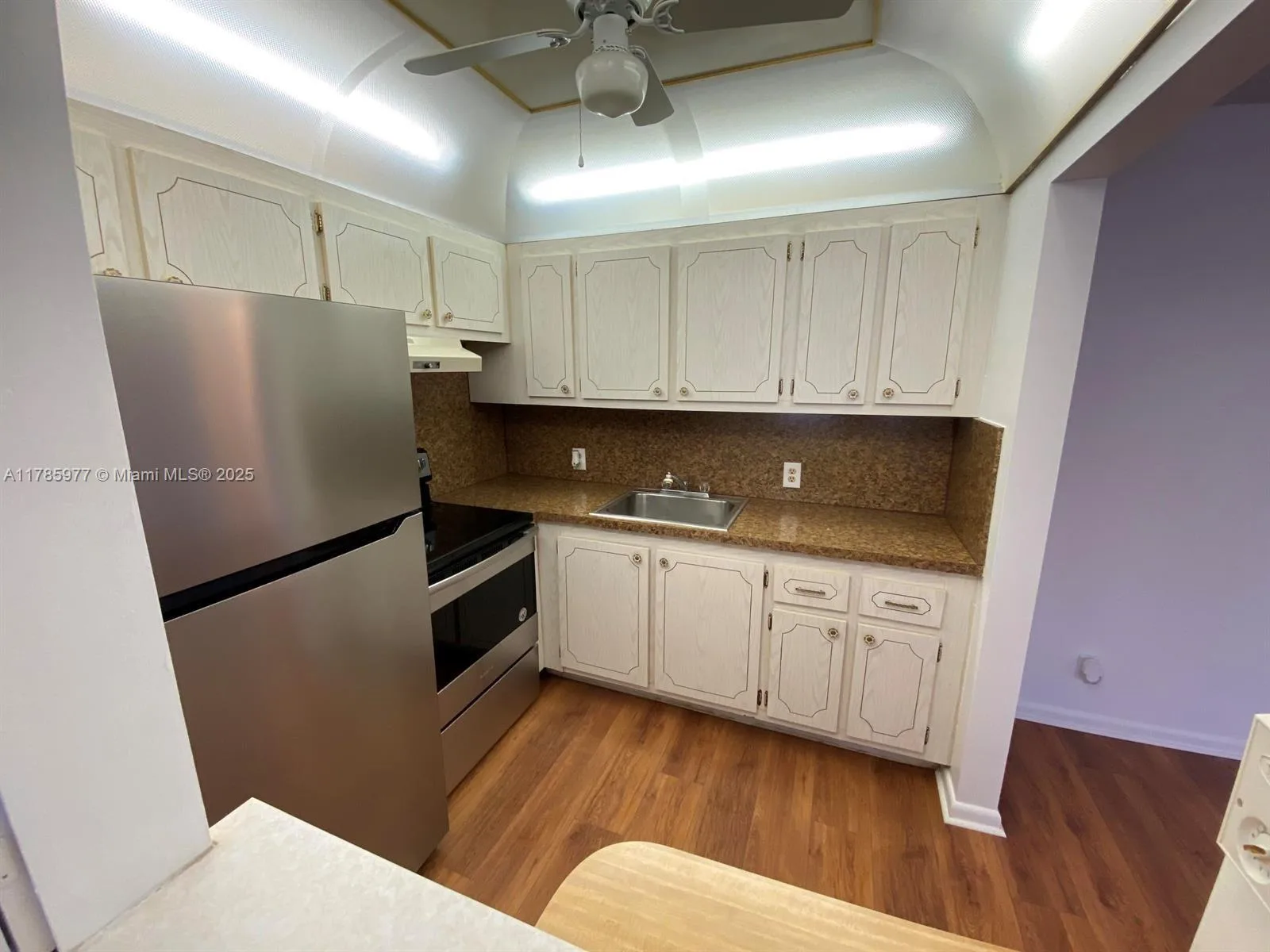 381 Fanshaw J # 381, Boca Raton, FL 33434 photo 3