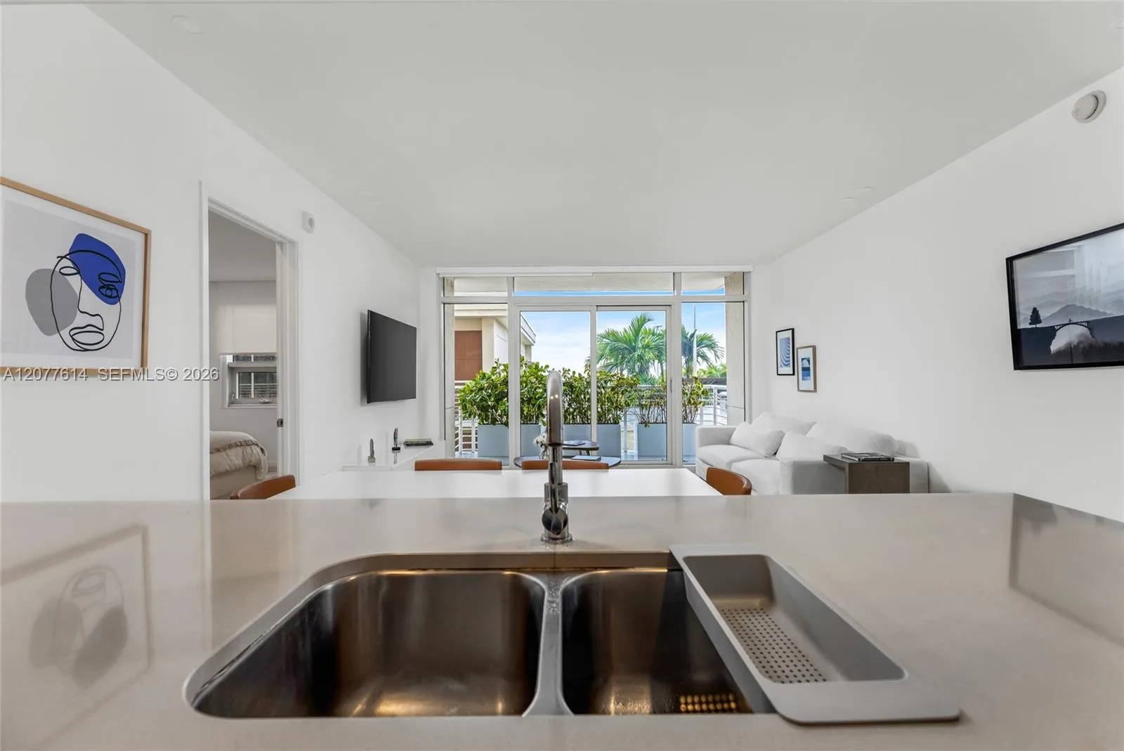 3250 NE 1st Ave # 605, Miami, FL 33137 photo 3