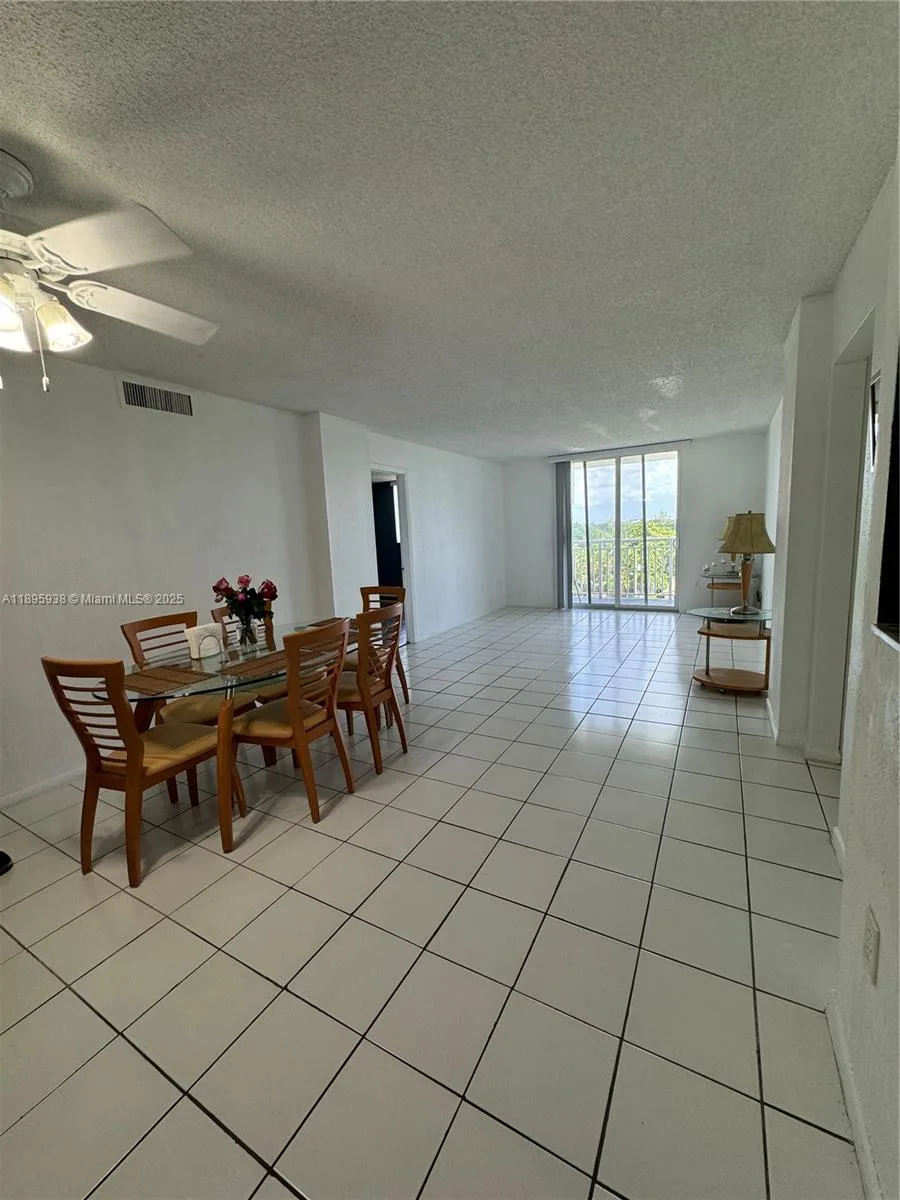 1251 NE 108th St # 602, Miami, FL 33161