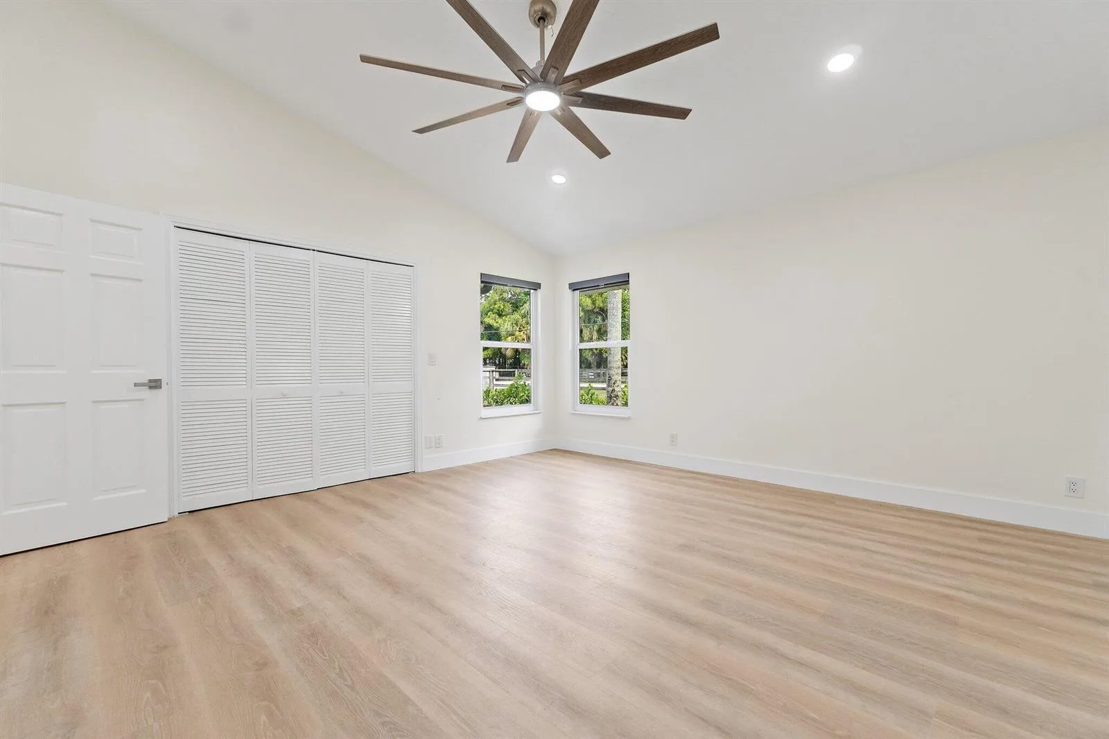 12090 N 164th Ct Court N, FL 33478 photo 5