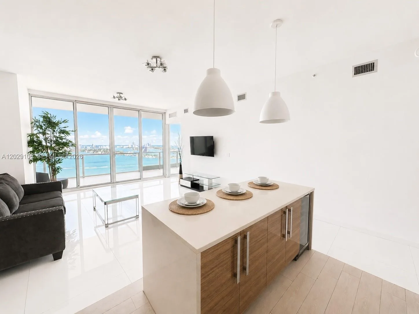 2020 N Bayshore Dr # 2909, Miami, FL 33137