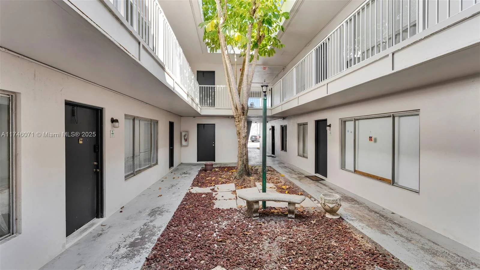 1830 Maravilla Ave. # 105, Fort Myers, FL 33901