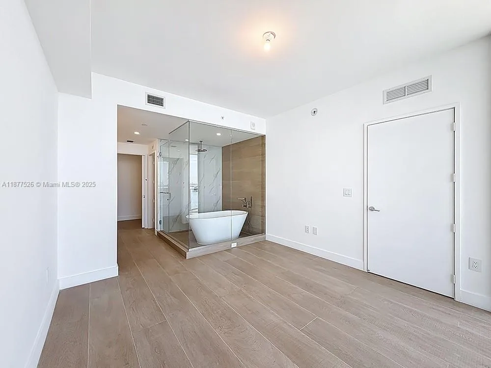700 NE 24th st. # 1402, Miami, FL 33137 photo 12