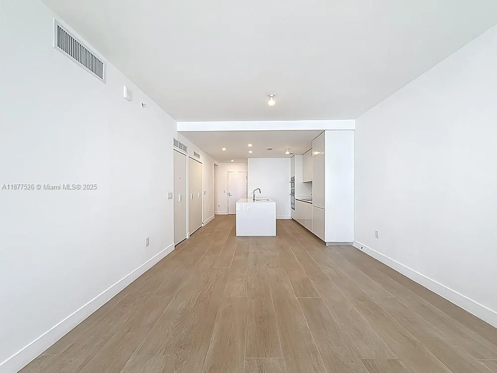 700 NE 24th st. # 1402, Miami, FL 33137 photo 5