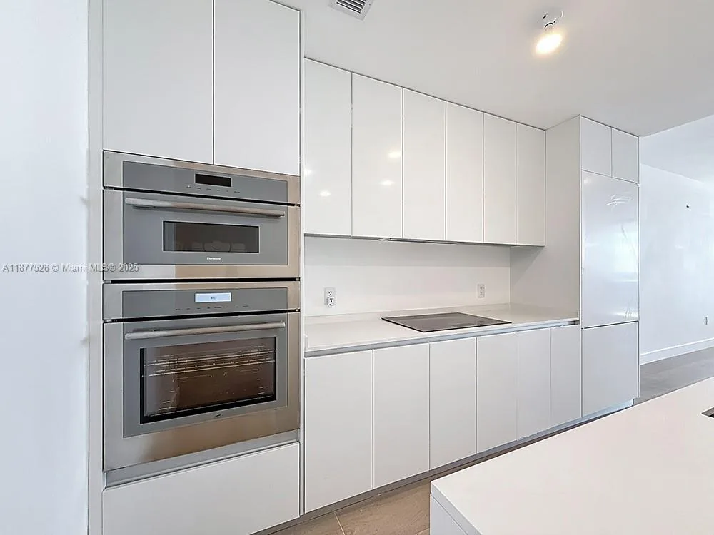 700 NE 24th st. # 1402, Miami, FL 33137 photo 8