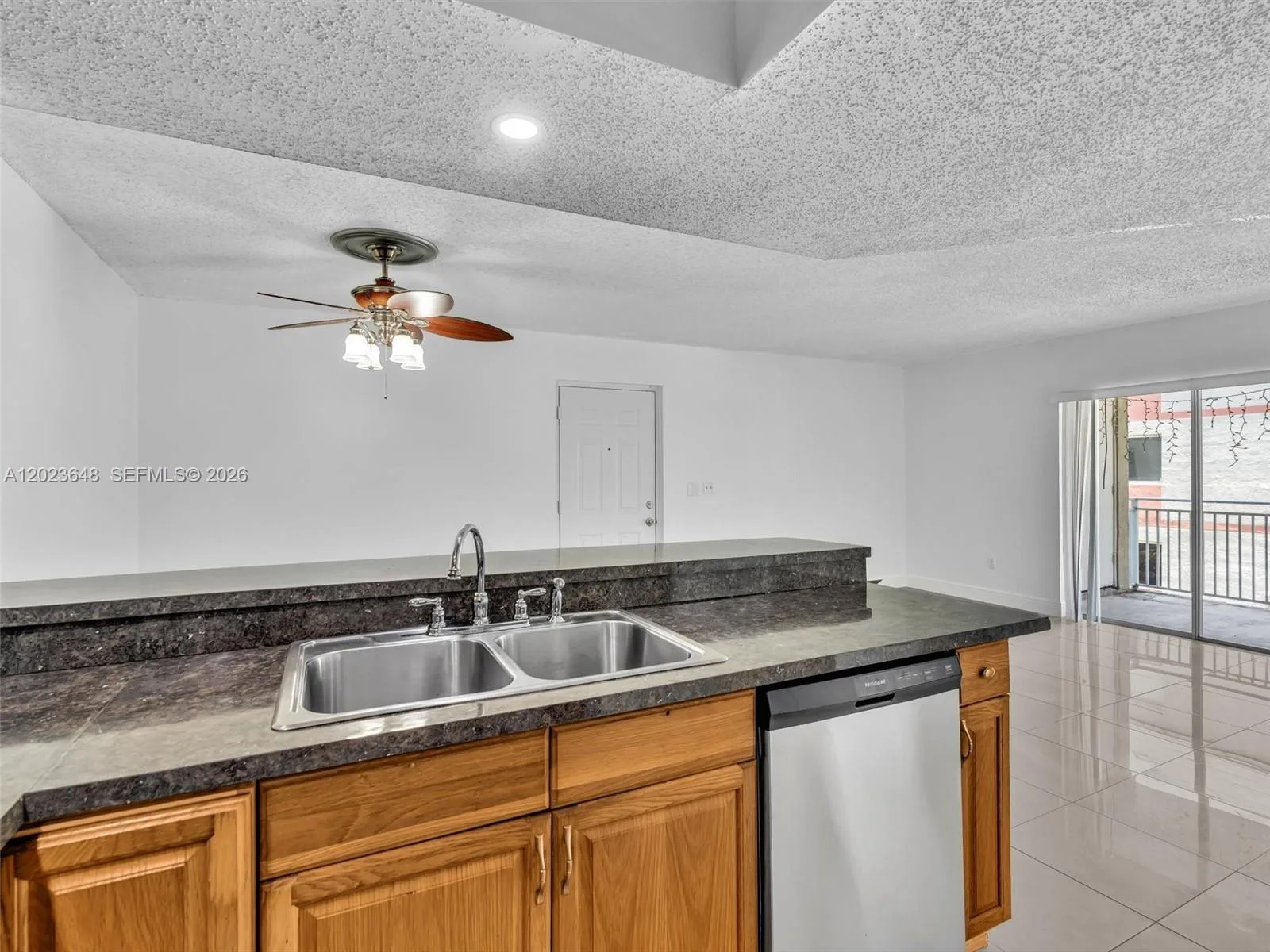 18850 NW 57th Ave # 208, Hialeah, FL 33015 photo 12