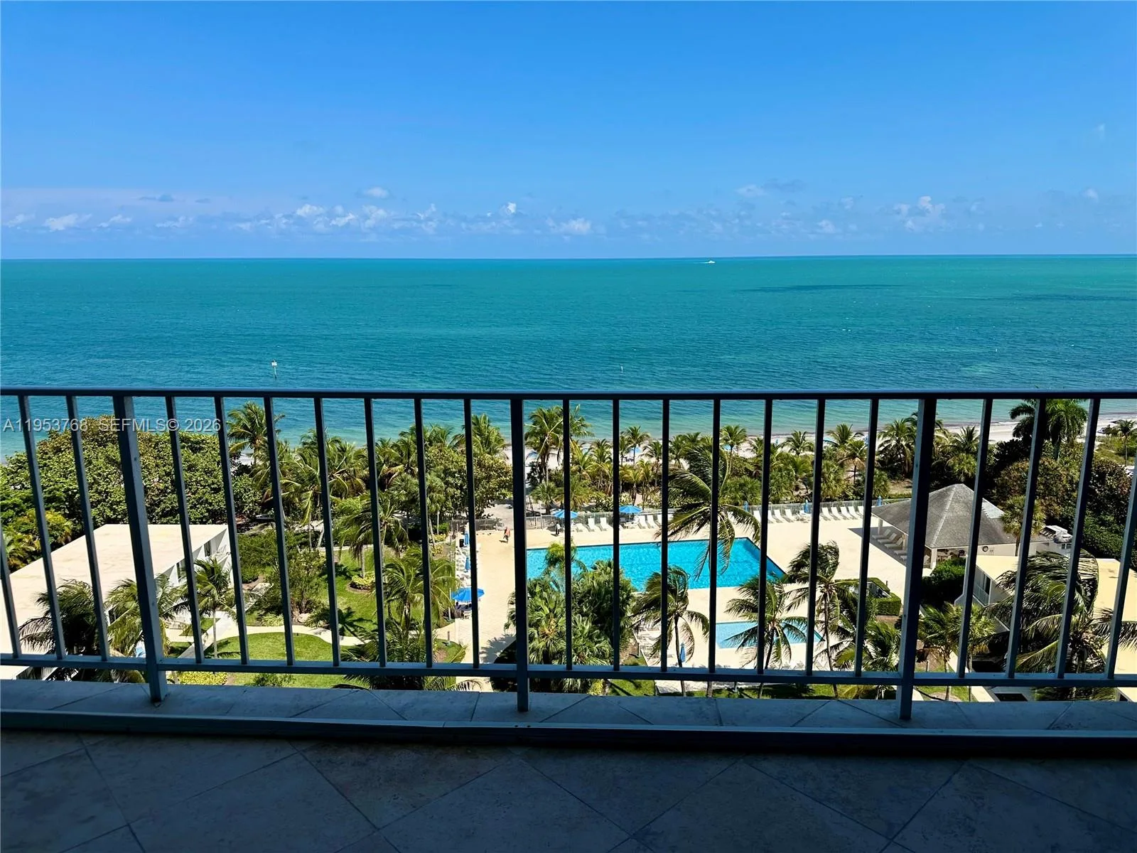 881 Ocean Dr # 10D, Key Biscayne, FL 33149 — zdjęcie 2