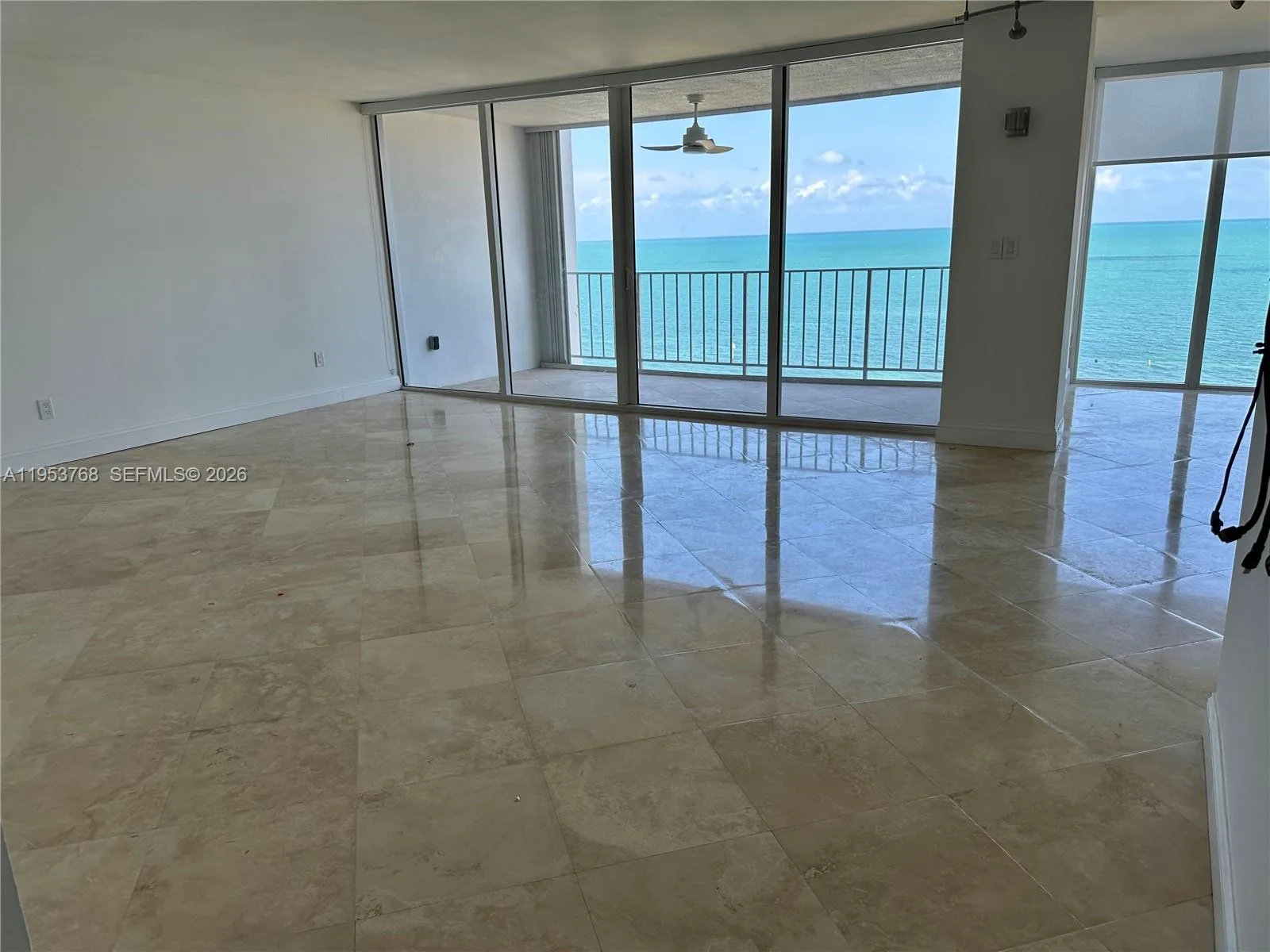 881 Ocean Dr # 10D, Key Biscayne, FL 33149 — zdjęcie 4