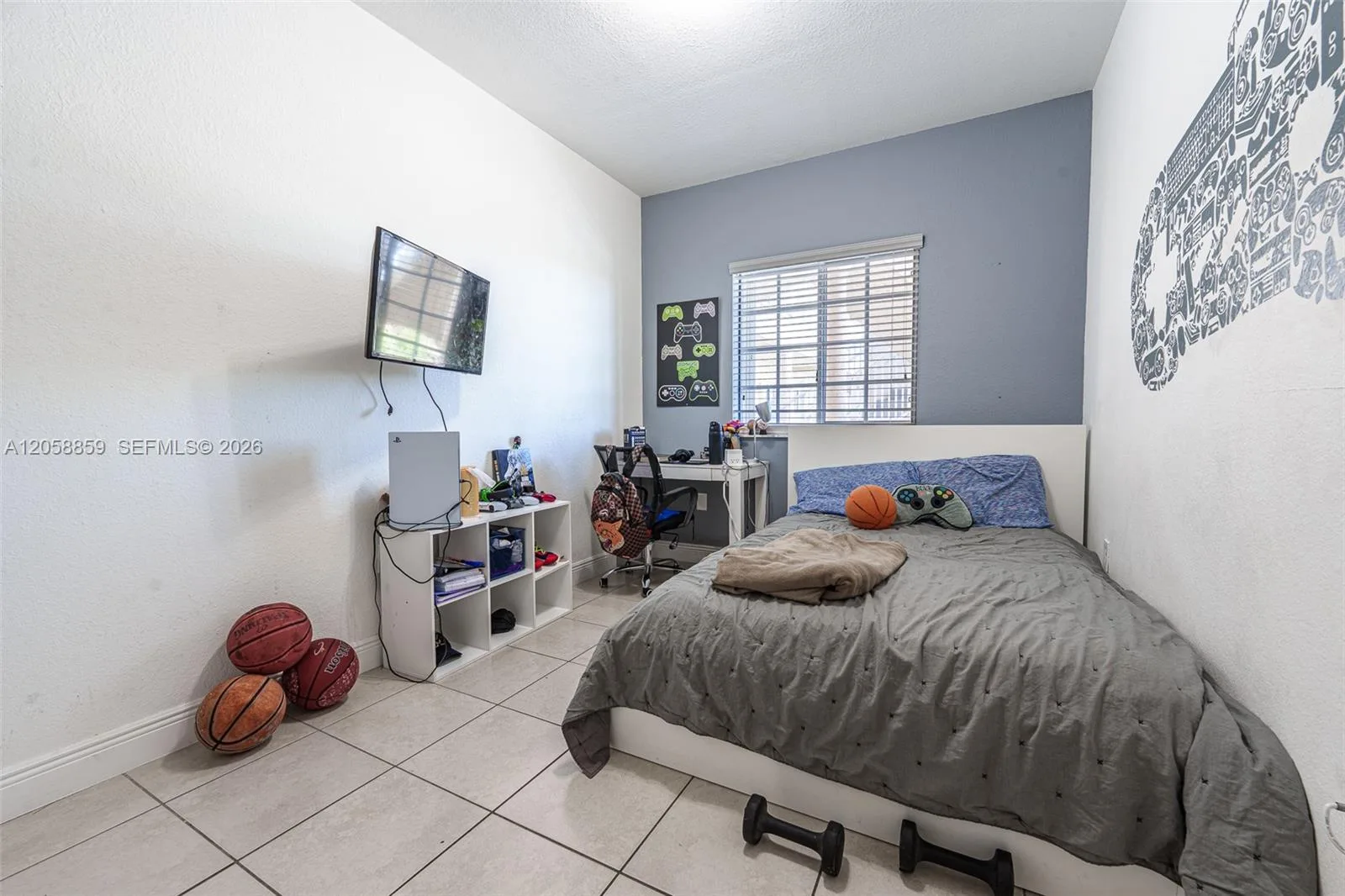 6930 NW 179th St # 304-8, Hialeah, FL 33015 photo 13