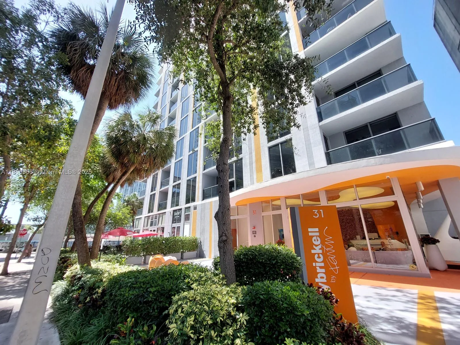 31 SE 6th St # 1405, Miami, FL 33131 photo 8