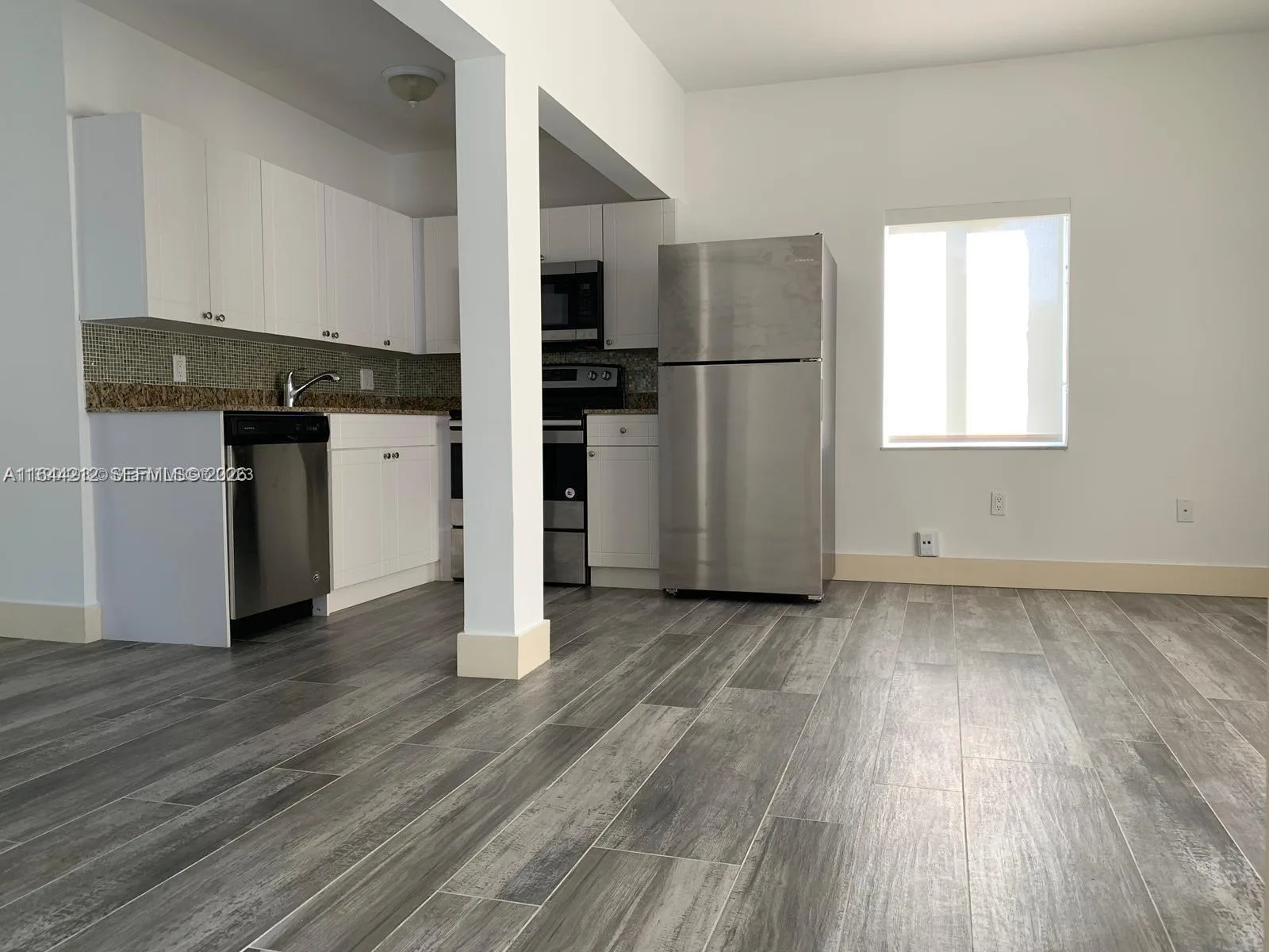 2500 NE 192nd St, Miami, FL 33180 photo 12