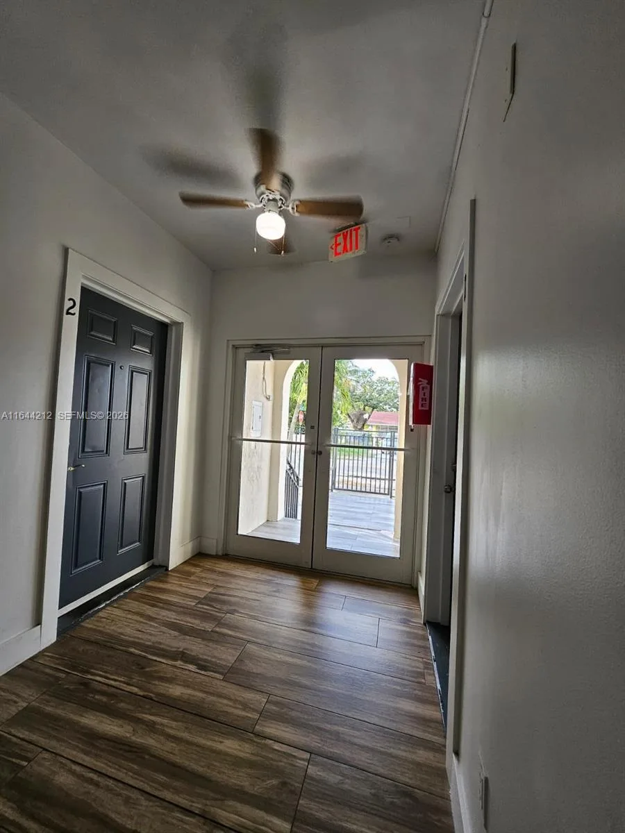 2500 NE 192nd St, Miami, FL 33180 photo 7