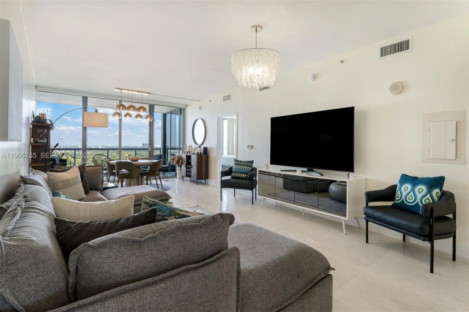 601 NE 36th St # 1703, Miami, FL 33137 photo 3