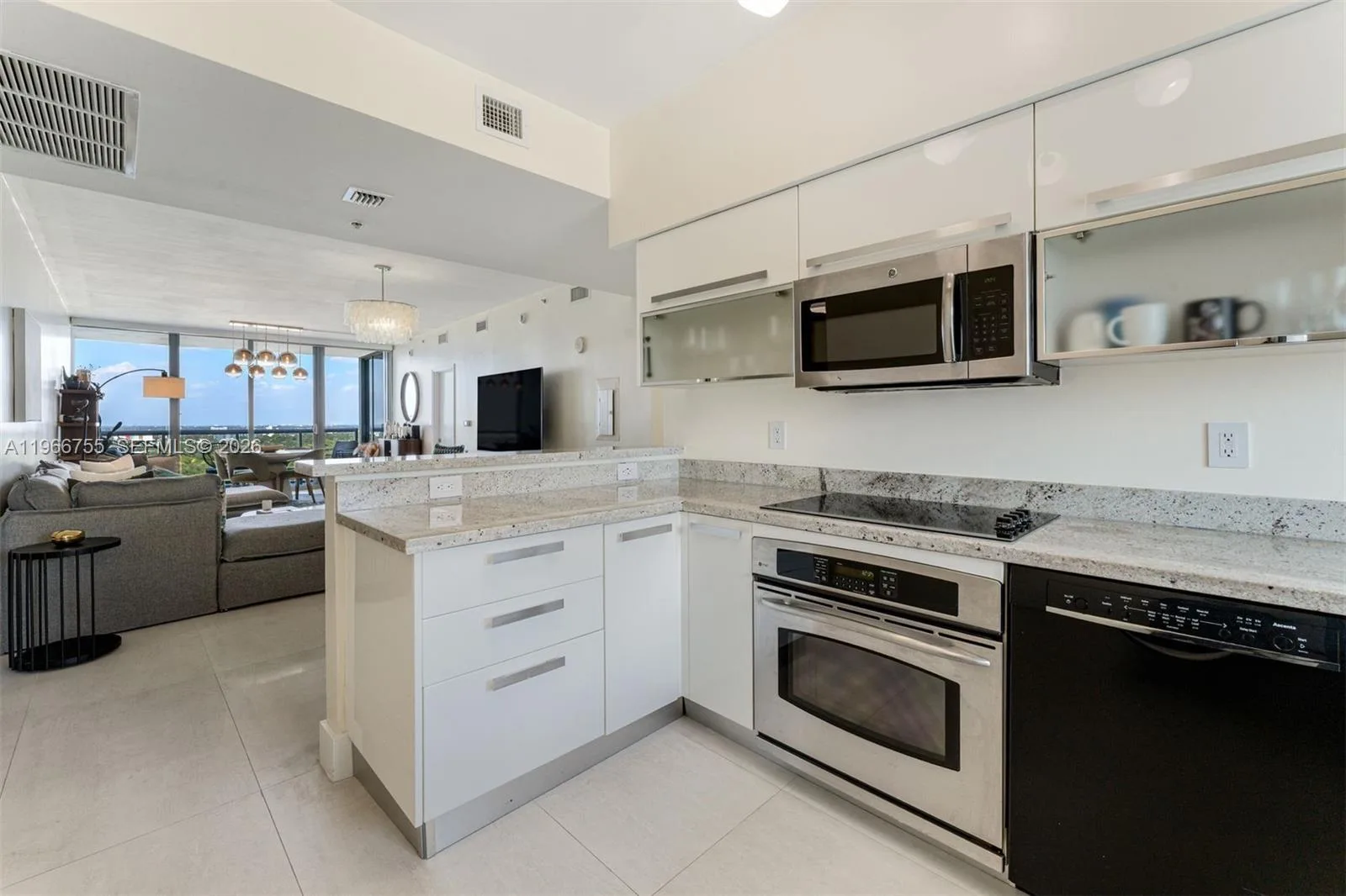 601 NE 36th St # 1703, Miami, FL 33137 photo 5