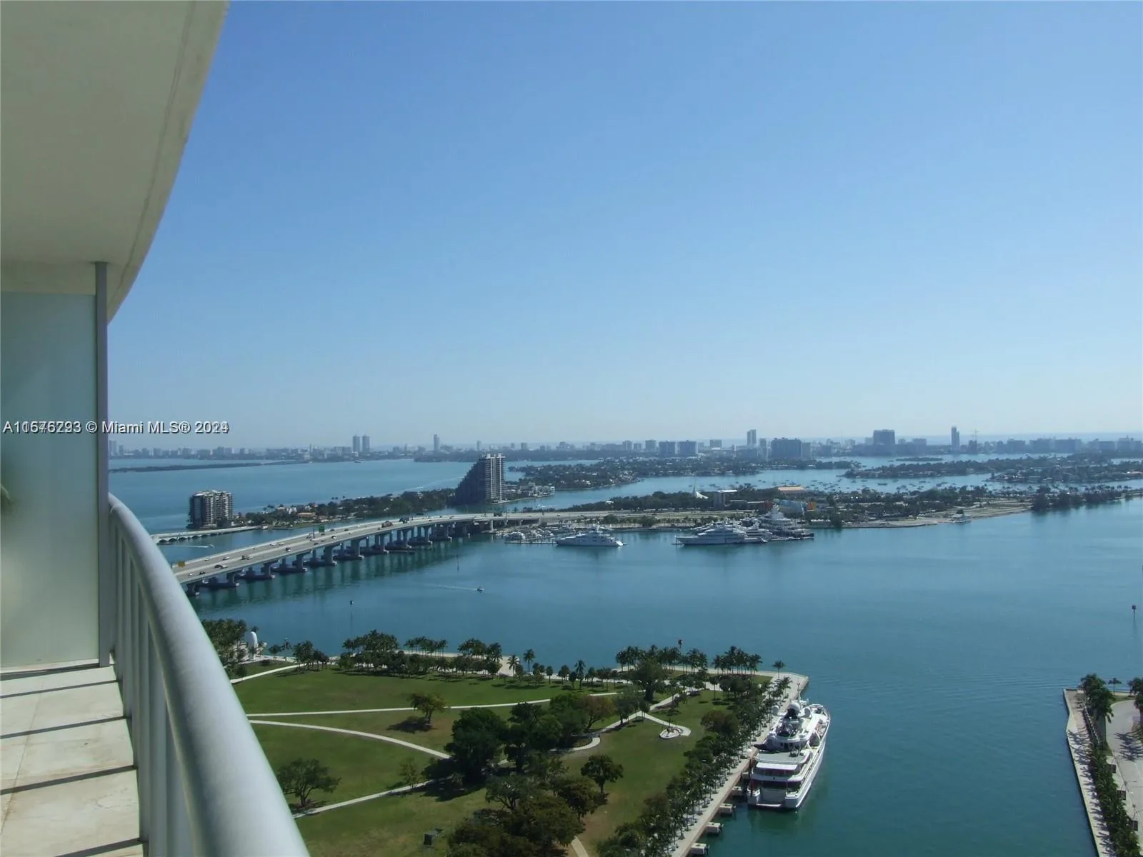 Marina Blue Unit 3307 at 888 Biscayne Blvd # 3307, Miami, FL 33132 — photo 1