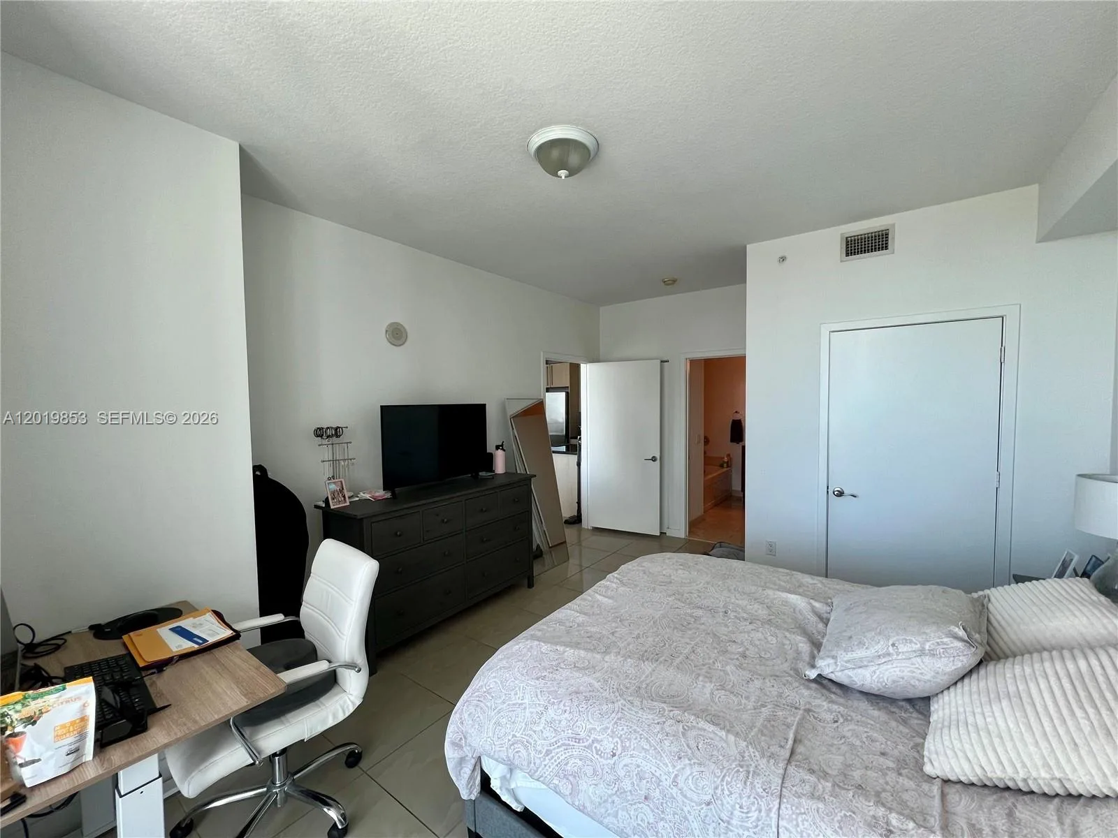 79 SW 12th St # 2903-S, Miami, FL 33130 photo 7