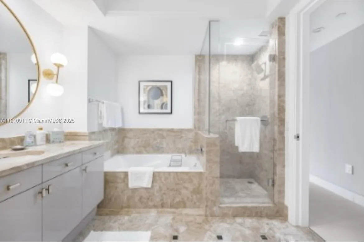 1435 Brickell Ave # 3410, Miami, FL 33131 photo 9