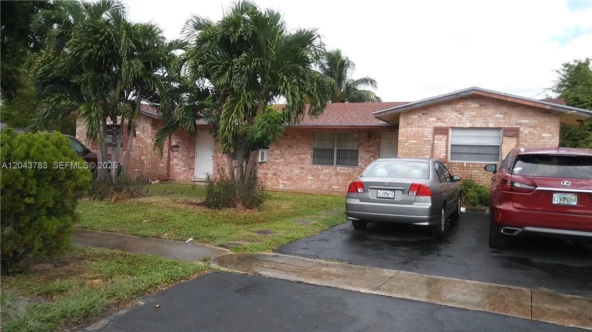 5425 NW 16th Ct # 0, Lauderhill, FL 33313 photo 3