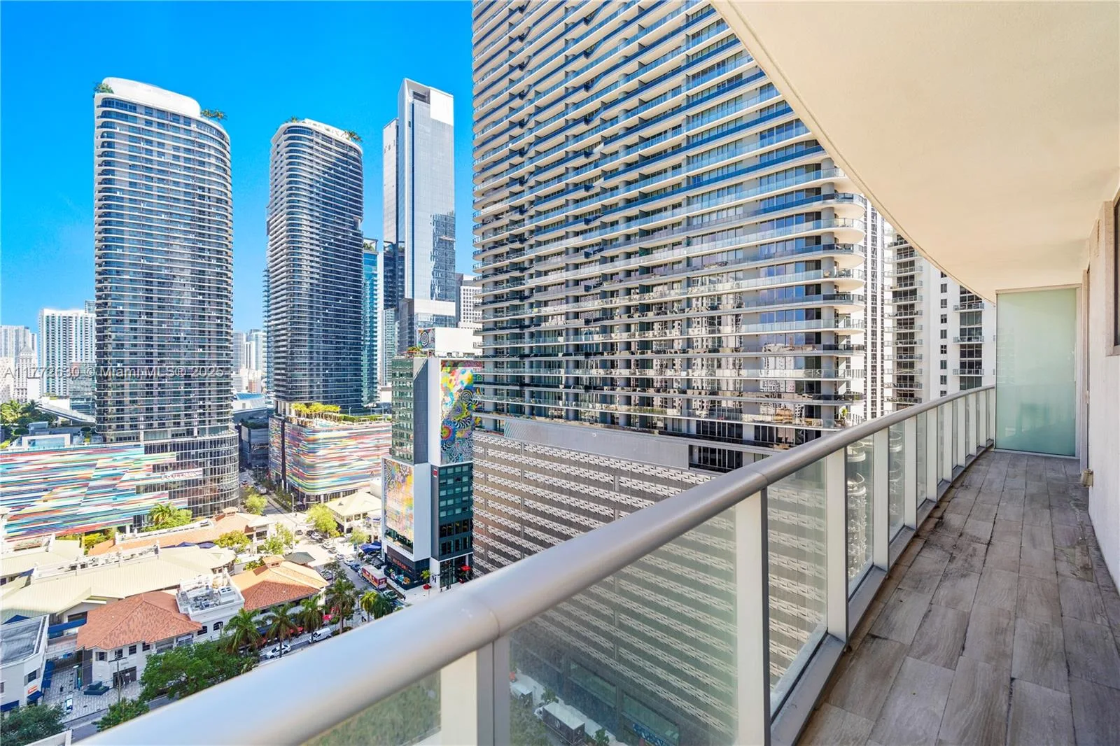 1100 S Miami Ave # 2007, Miami, FL 33130 photo 9