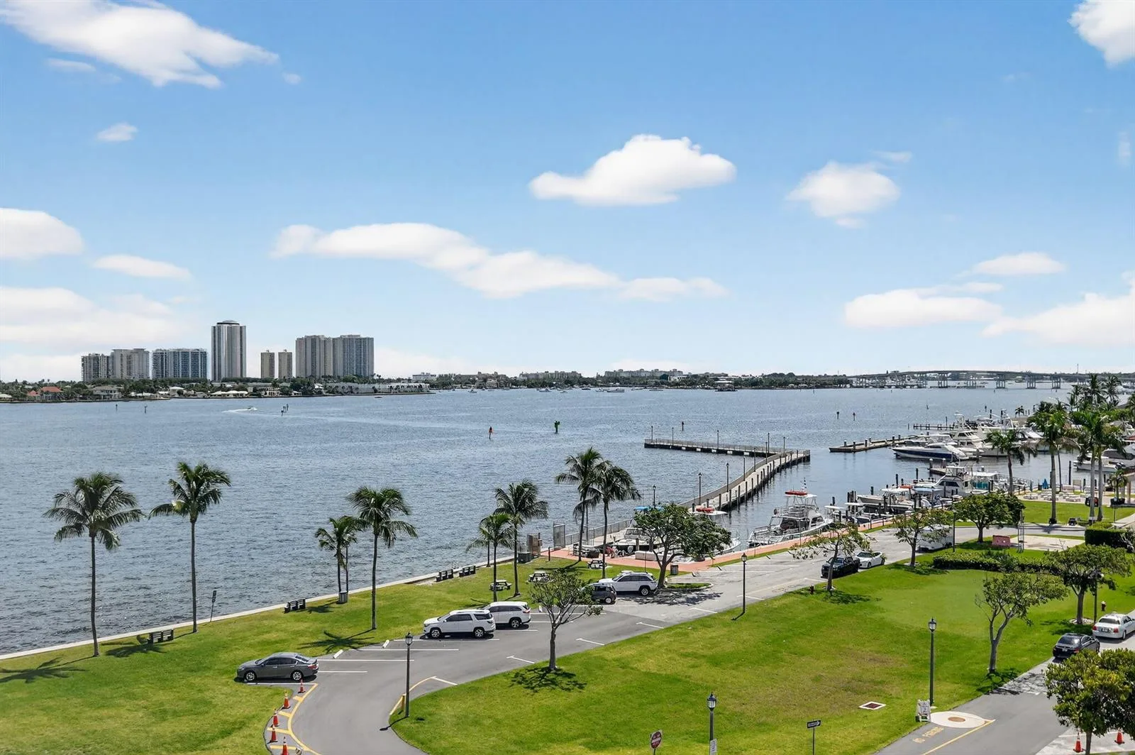 301 Lake Shore Drive # 711, Lake Park, FL 33403