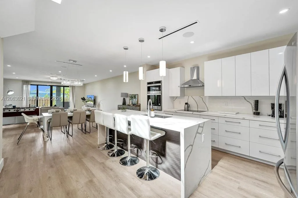 1103 NE 16th Ter # 1, Fort Lauderdale, FL 33304 photo 6