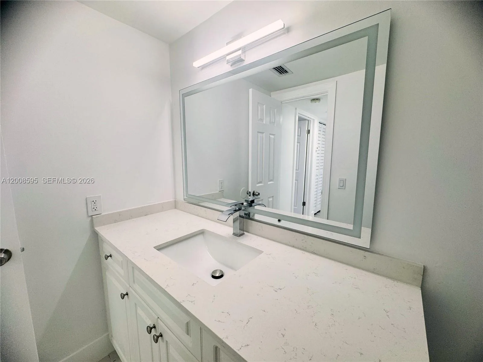 6095 W 18th Ave # S219, Hialeah, FL 33012 photo 12