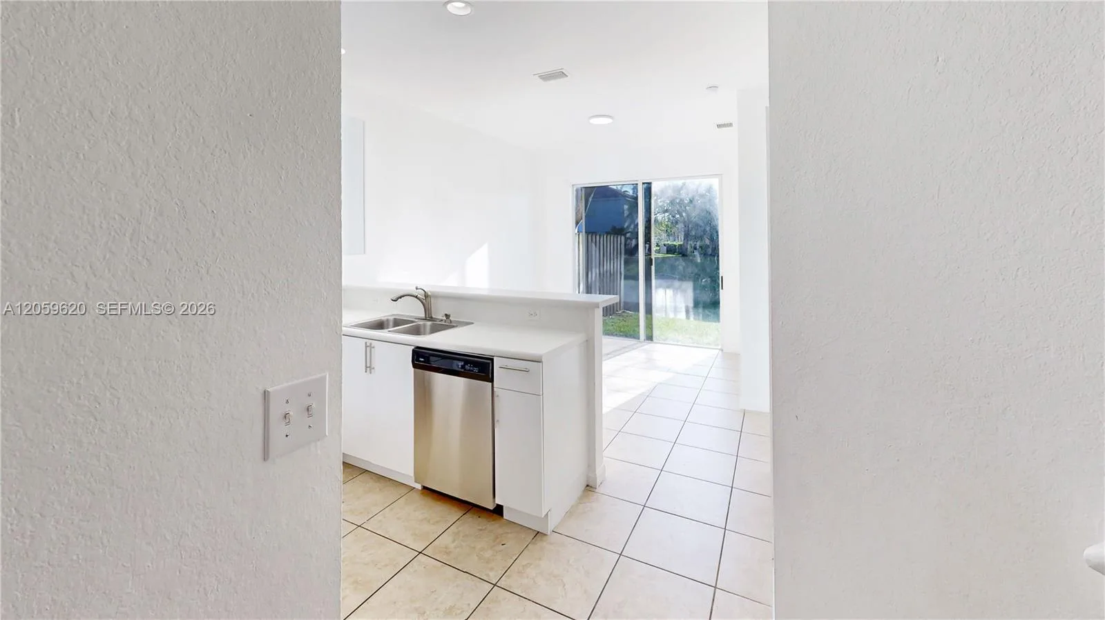 531 NE 21st Ave, Homestead, FL 33033 photo 8