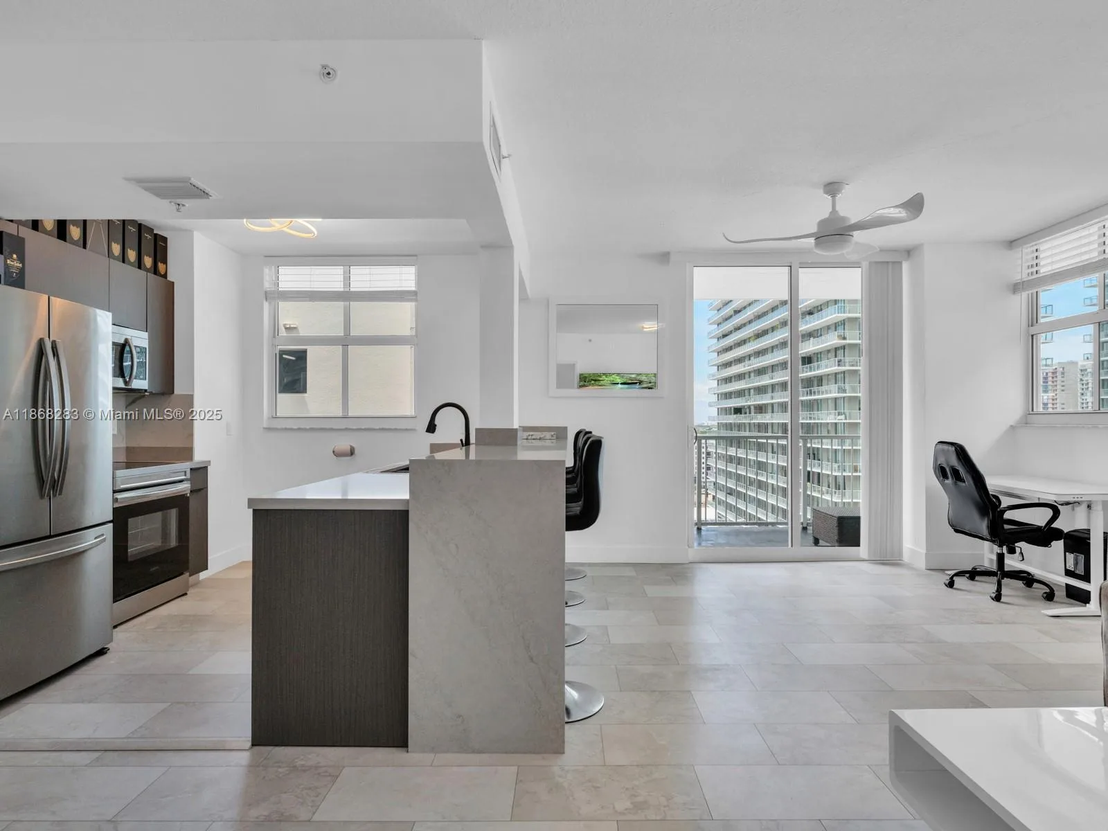 1250 S Miami Ave # 1315, Miami, FL 33130 photo 3