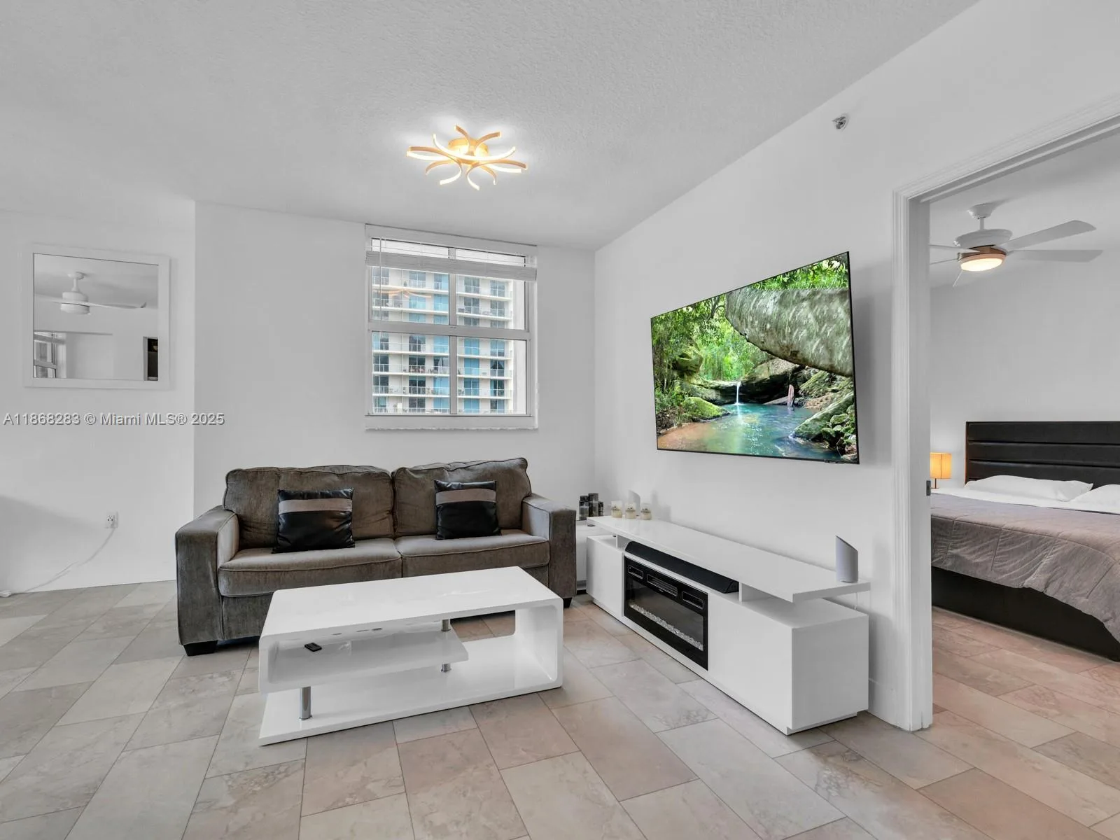 1250 S Miami Ave # 1315, Miami, FL 33130 photo 5