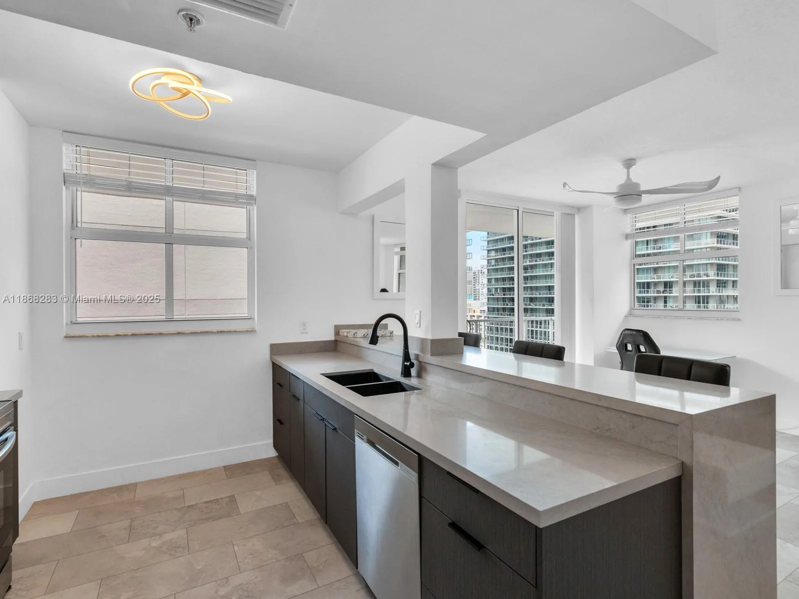 1250 S Miami Ave # 1315, Miami, FL 33130 photo 8