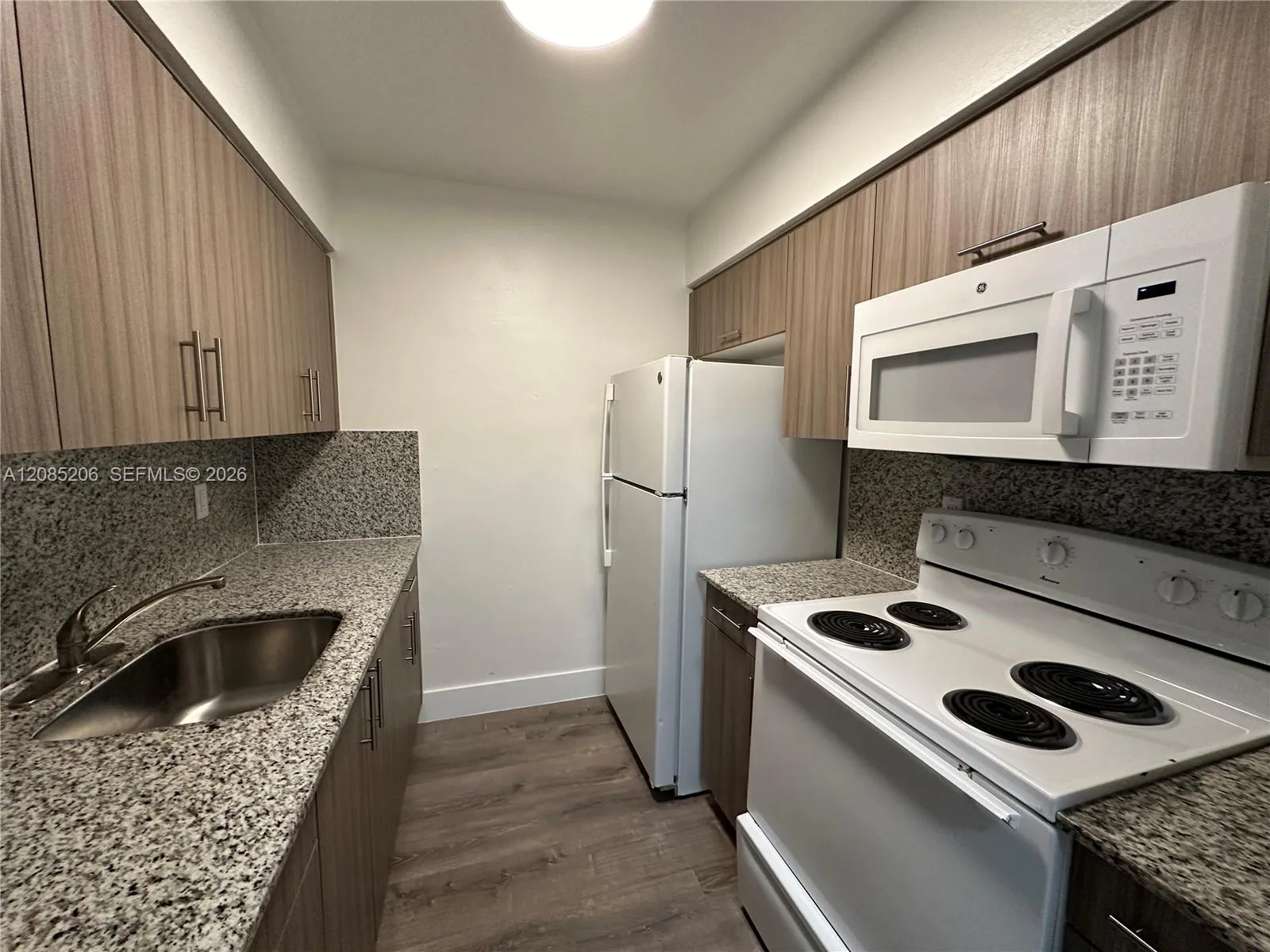 2300 Madison St # 107, Hollywood, FL 33020