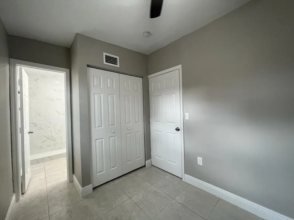 3990 Plum Tree Drive, Lake Worth, FL 33462 photo 5